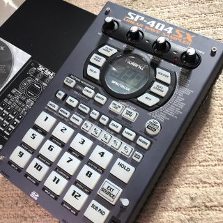 ローランド(Roland)のSP 404-SX. SAMPLER DJ(DJコントローラー)