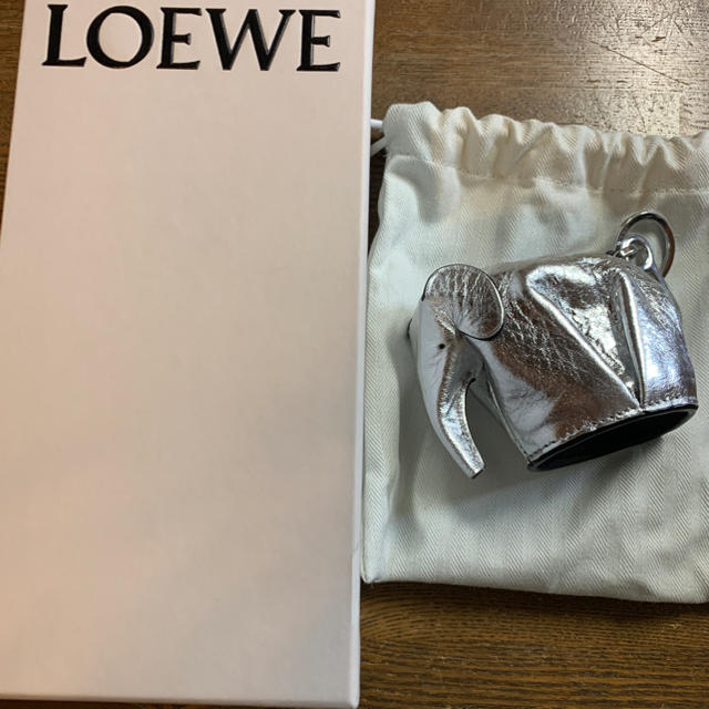 LOEWE(ロエベ)のロエベ エレファント チャーム レディースのアクセサリー(チャーム)の商品写真