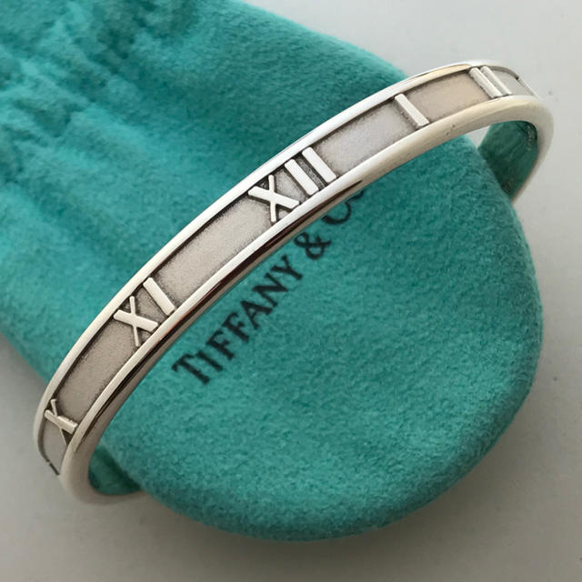 Tiffanyアトラスバングル 美品