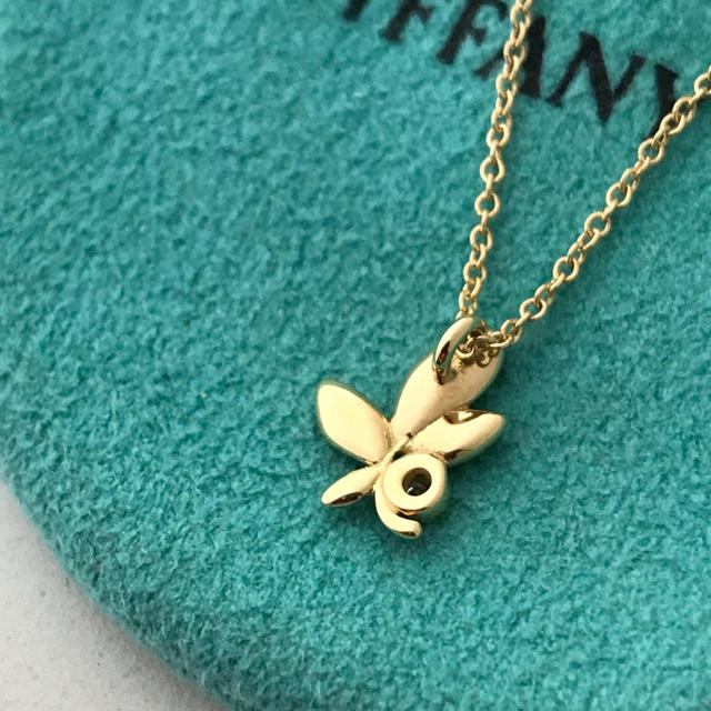 Tiffany & Co.(ティファニー)のTiffany  K18YGオリーブリーフネックレス メンズのアクセサリー(ネックレス)の商品写真