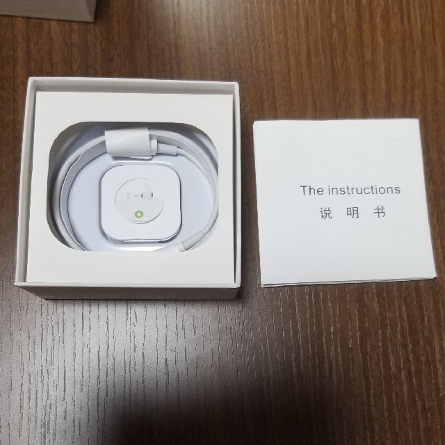 i100000 pro tws　※AirPods Proではありません。 2