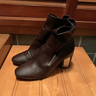 ZARA メタルヒールショートブーツ　サイズ38