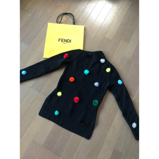 FENDI(フェンディ)のご購入済み　FENDI カラーミンクファー付きカシミヤ ニット レディースのトップス(ニット/セーター)の商品写真