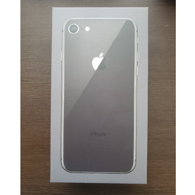 iPhone(アイフォーン)のsukoさん専用［新品］iPhone8 64GB SIMフリー 黒 スマホ/家電/カメラのスマートフォン/携帯電話(スマートフォン本体)の商品写真
