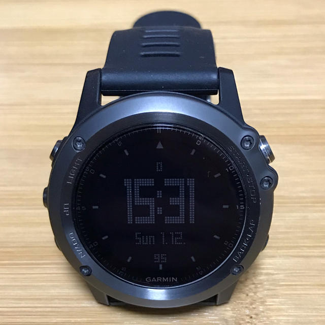 GARMIN(ガーミン)の【美品】Garmin fenix 3J サファイアガラス　おまけ多数 メンズの時計(腕時計(デジタル))の商品写真