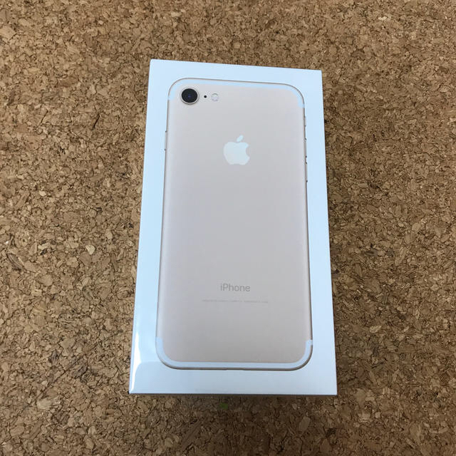 スマートフォン本体未開封 iPhone7 32GB Gold docomo