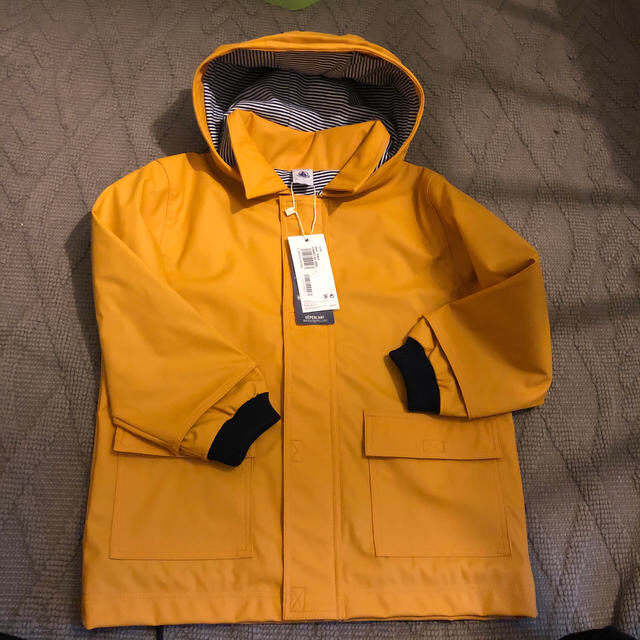 PETIT BATEAU(プチバトー)の今季　新品　104cm コート キッズ/ベビー/マタニティのキッズ服男の子用(90cm~)(コート)の商品写真