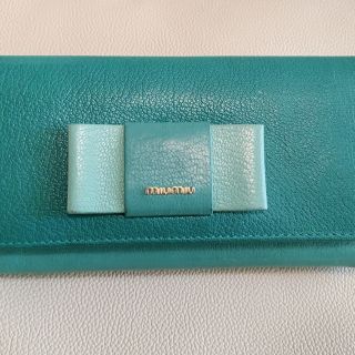 ミュウミュウ(miumiu)のMiumiu 長財布(財布)