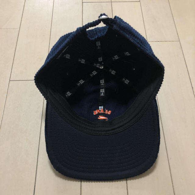 BEAMS BOY(ビームスボーイ)のNEW ERA × BEAMS BOY /別注 ミニロゴ コーデュロイ キャップ レディースの帽子(キャップ)の商品写真