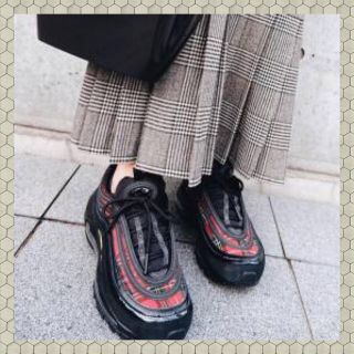 ナイキ(NIKE)の24.0◆ NIKE AIR MAX  エアマックス 97 SE TARTAN(スニーカー)