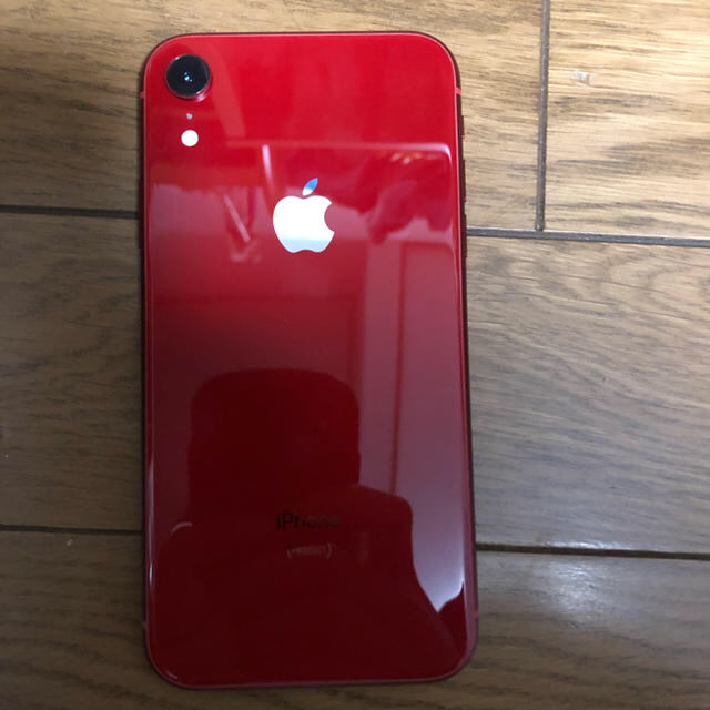 Apple(アップル)のiPhoneXR 本体 スマホ/家電/カメラのスマートフォン/携帯電話(スマートフォン本体)の商品写真