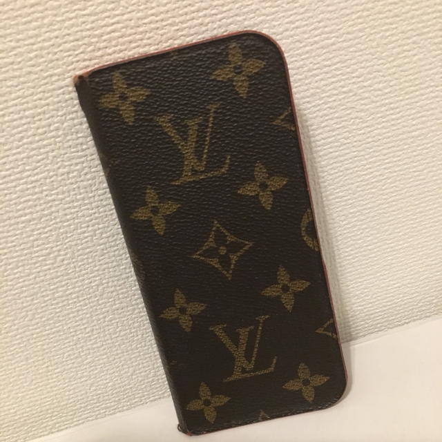 LOUIS VUITTON - LOUIS VUITTON iPhone6sスマホケース 赤の通販