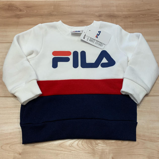 FILA(フィラ)のFILA トレーナー 90 キッズ/ベビー/マタニティのキッズ服男の子用(90cm~)(Tシャツ/カットソー)の商品写真