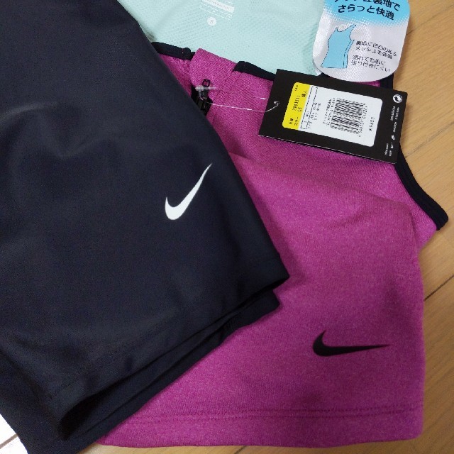 NIKE(ナイキ)のNIKEナイキ女性用水着Sサイズ新品 レディースの水着/浴衣(水着)の商品写真