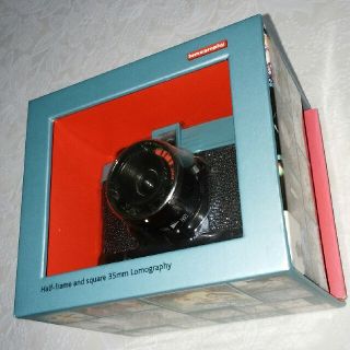 ダイアナ(DIANA)のlomography ロモ　トイカメラ『Diana mini』(フィルムカメラ)
