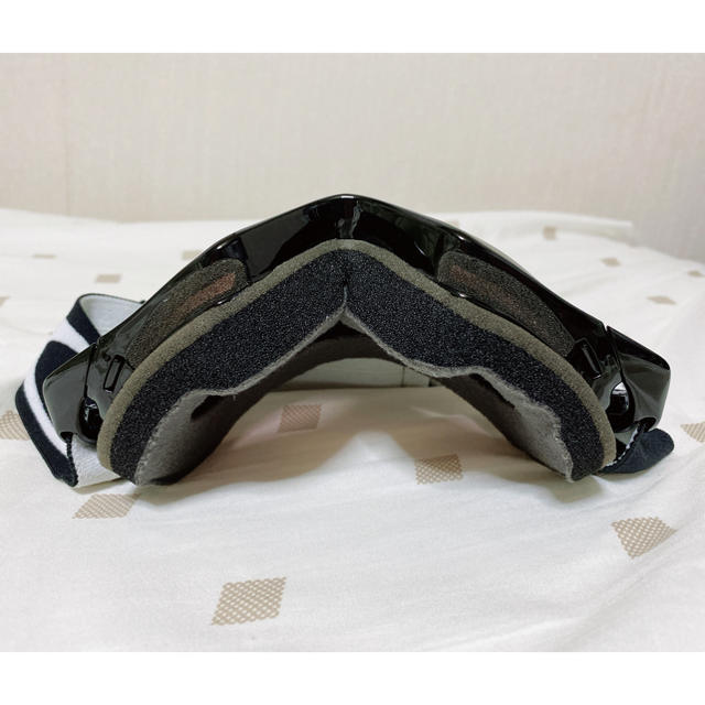 Oakley(オークリー)のオークリー　ゴーグル　CROWBAR スポーツ/アウトドアのスノーボード(ウエア/装備)の商品写真