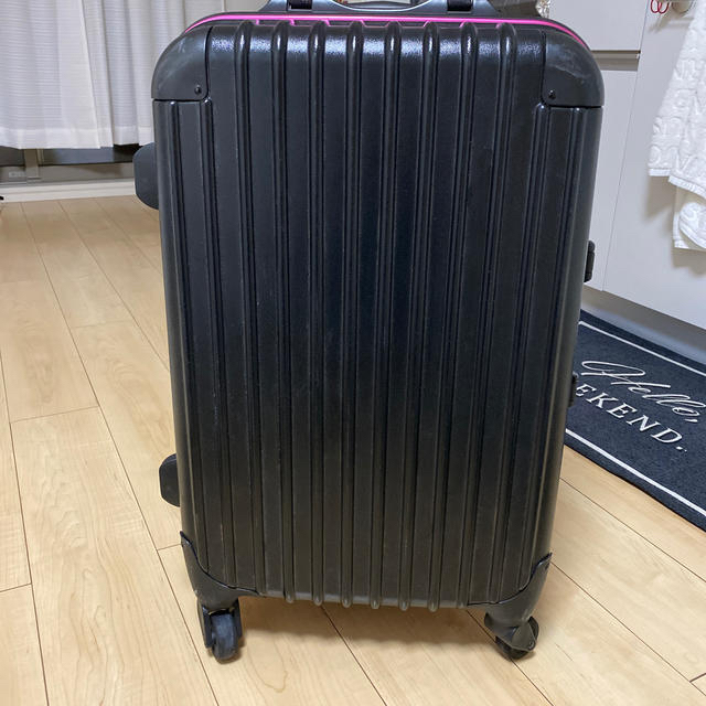 キャリーバッグ　Mサイズ　 レディースのバッグ(スーツケース/キャリーバッグ)の商品写真