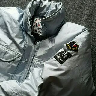 モンクレール(MONCLER)のモンクレール ダウンジャケット(ダウンジャケット)