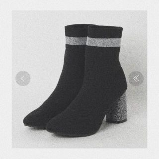 ザラ(ZARA)のソックスブーツ(ブーツ)