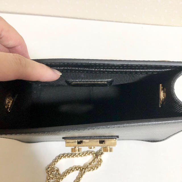 人気商品再入荷 FURLA メトロポリス ブラック