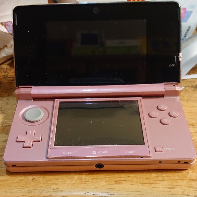 3ds ピンク エンタメ/ホビーのゲームソフト/ゲーム機本体(携帯用ゲーム機本体)の商品写真