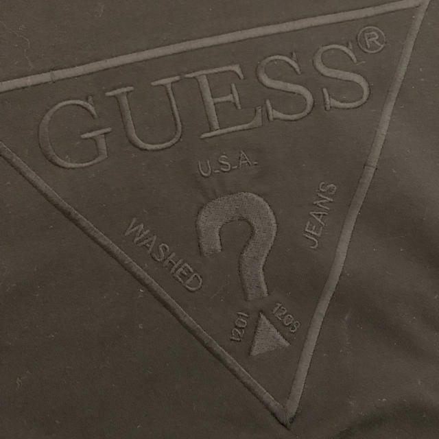 GUESS(ゲス)のゲス　guess パーカー　トレーナー レディースのトップス(パーカー)の商品写真