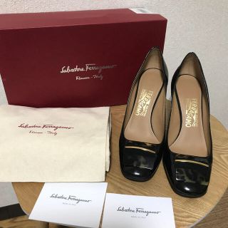 サルヴァトーレフェラガモ(Salvatore Ferragamo)のお値下げ！新品 未使用 サルバトーレフェラガモ パンプス(ハイヒール/パンプス)