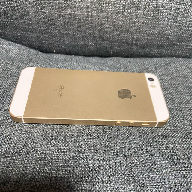 Iphone Iphone Se Gold 128 Gb Simフリーの通販 By ぴぴ S Shop アイフォーンならラクマ