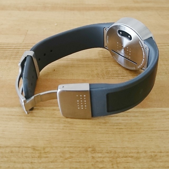 SONY(ソニー)のSONY★FES Watch UL フェスウォッチユーエル メンズの時計(腕時計(デジタル))の商品写真