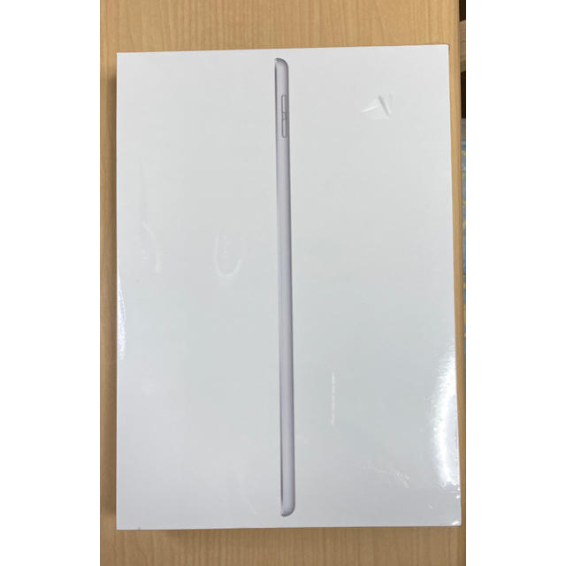 タブレット新品未開封 10.2インチiPad7th 32GBシルバー ※箱ビニール剥け有