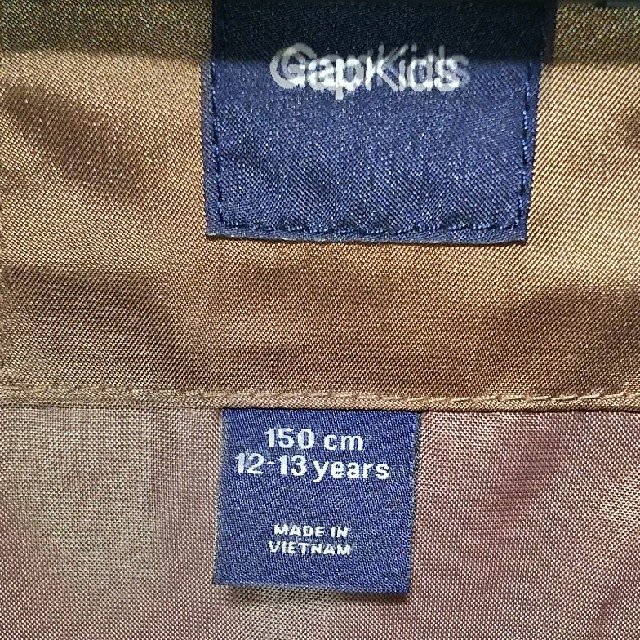 GAP Kids(ギャップキッズ)のGap　150　ダウン　ゴールド系ブラウン キッズ/ベビー/マタニティのキッズ服女の子用(90cm~)(コート)の商品写真