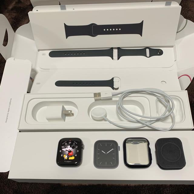 Apple Watch Series 5 GPSモデル 44mm スペースグレイ