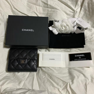 シャネル(CHANEL)の【つかさ様専用①】CHANELマトラッセキャビアスキン三つ折り財布ブラック(財布)