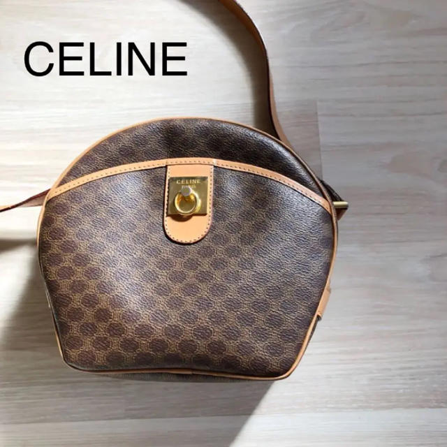 celine   celine セリーヌ マカダム柄 ショルダーバッグの通販 by