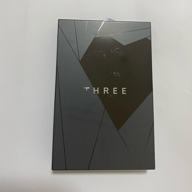 THREE(スリー)のTHREE 4Dプラスアイパレット x02 コスメ/美容のベースメイク/化粧品(アイシャドウ)の商品写真