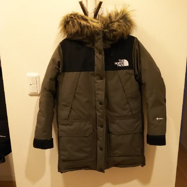 セール】 THE S マウンテンダウンコート ノースフェイス Pom.Pom