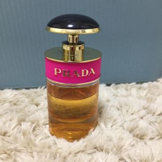 プラダ(PRADA)のPRADA CANDY オードパルファム プラダ キャンディ(香水(女性用))