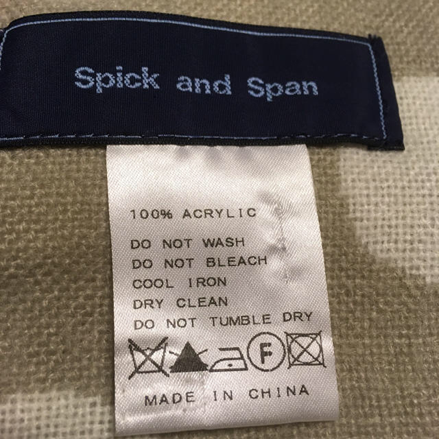 Spick & Span(スピックアンドスパン)のスピックアンドスパン 水玉マフラー レディースのファッション小物(マフラー/ショール)の商品写真
