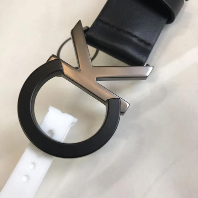 Calvin Klein(カルバンクライン)の新品★Calvin Klein カルバンクライン ロゴバックル 本革ベルト メンズのファッション小物(ベルト)の商品写真