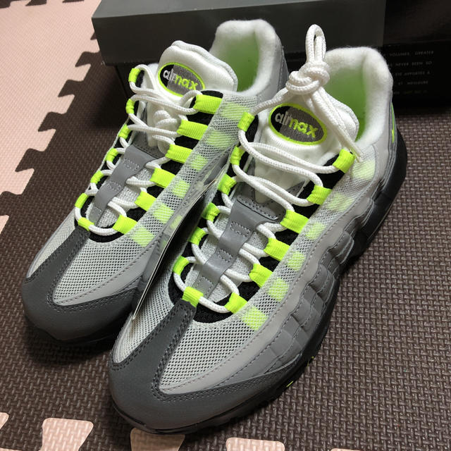 新品未使用NIKEナイキAIR MAX 95 OG 26.0㎝イエローグラデ