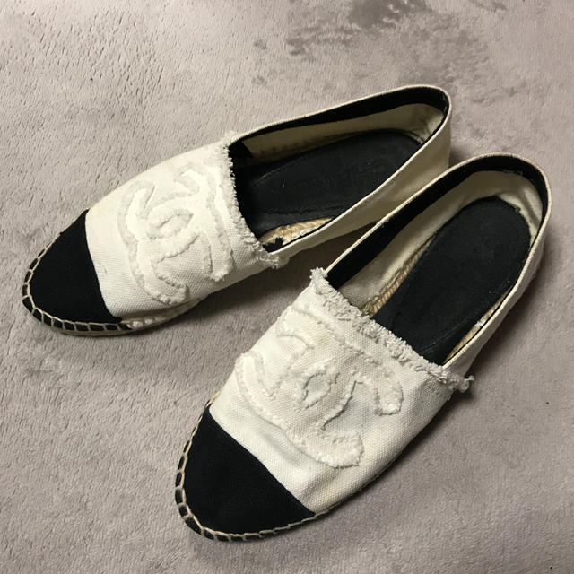 シャネル♡正規エスパドリーユ♡フラットバイカラー - スリッポン/モカシン