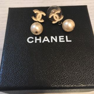 シャネル(CHANEL)のCHANEL パールピアス(ピアス)