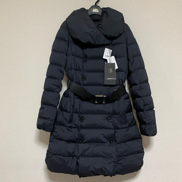 TATRAS(タトラス)の新品 国内正規品 9.5万 タトラス ブラック 03 M L アゴーニャ ダウン レディースのジャケット/アウター(ダウンコート)の商品写真