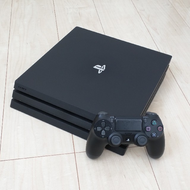 PS4 Pro CUH-7200B