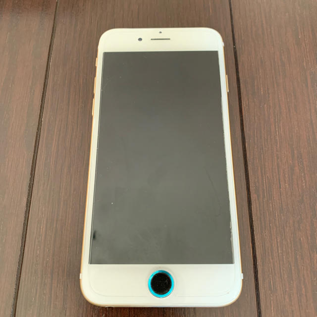 iPhone(アイフォーン)のiPhone 6 GOLD  スマホ/家電/カメラのスマートフォン/携帯電話(スマートフォン本体)の商品写真