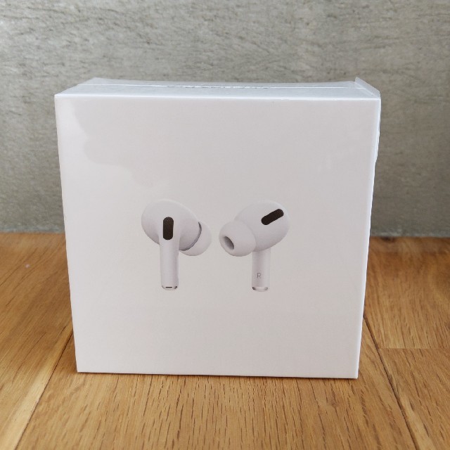 Apple AirPods pro 新品　アップル　MWP22J/A