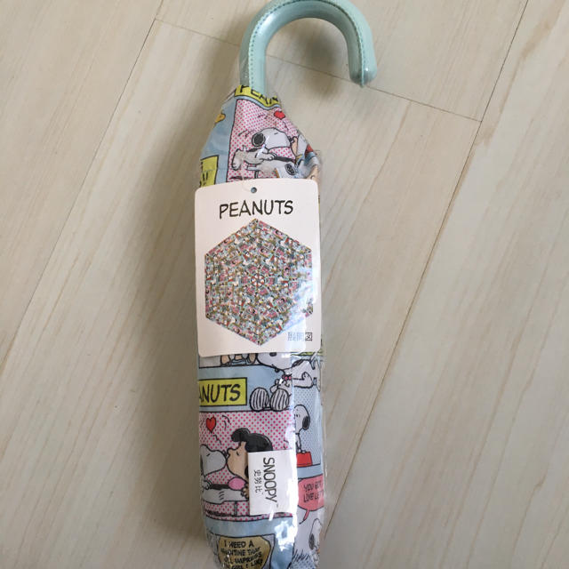 PEANUTS(ピーナッツ)の折りたたみ傘 レディースのファッション小物(傘)の商品写真