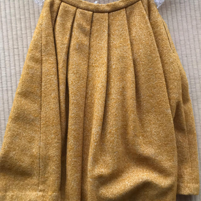 mina perhonen(ミナペルホネン)のご予約済み　サリースコット ツイードスカート　 レディースのスカート(ひざ丈スカート)の商品写真