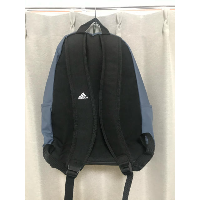 adidas(アディダス)のアディダス　リュック メンズのバッグ(バッグパック/リュック)の商品写真