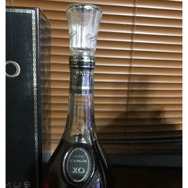 カミュ コニャック xo ロングネック 40年モノ未開封 参考価格 カミュ コニャック xo ロングネック 40年モノ未開封 参考価格